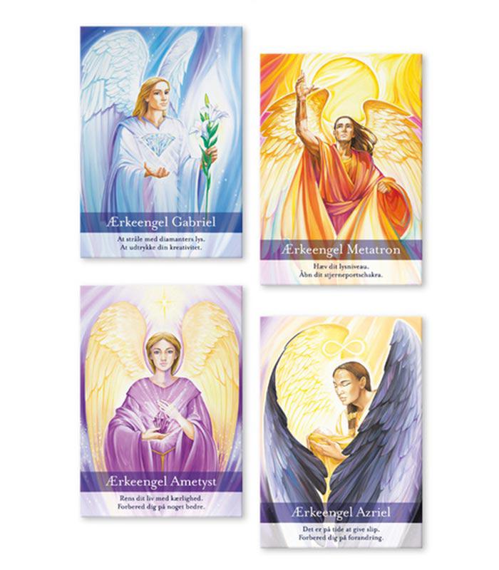 Ærkeengel Gabriel kort med en lysende engel der holder en lilje og symboliserer kreativitet Ærkeengel Metatron kort med en kraftfuld engel der tænder lys og opfordrer til åbenhed Ærkeengel Ametyst kort med en mild engel i lilla klæder der holder hænderne hvilende foran sig Ærkeengel Azriel kort med en refleksiv engel der kigger ned og holder en bog symboliserende transformation
